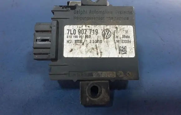 Volkswagen Touareg I Other control units/modules 7L0907719