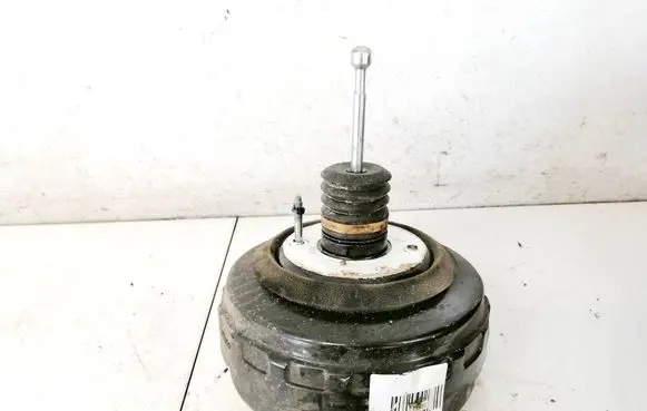 Chevrolet Orlando Brake booster 13338058