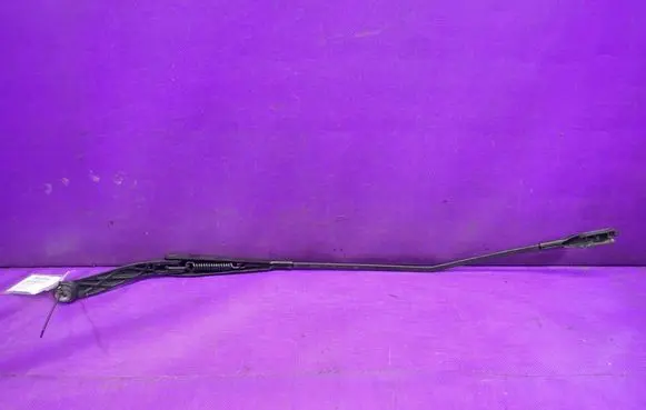 Fiat Punto (199) Front wiper blade arm