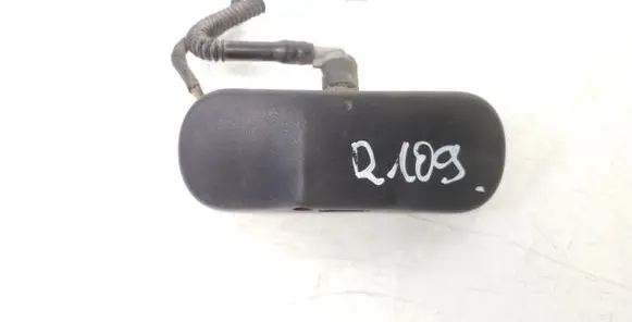 Windshield washer spray nozzle