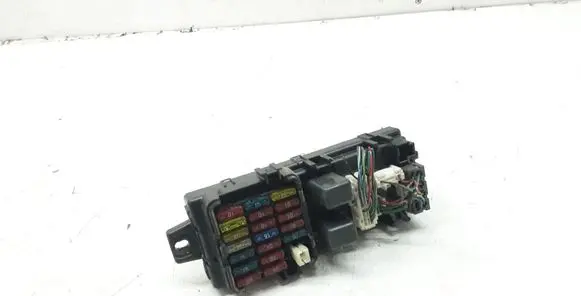 Mitsubishi Pajero Fuse module 5E174729