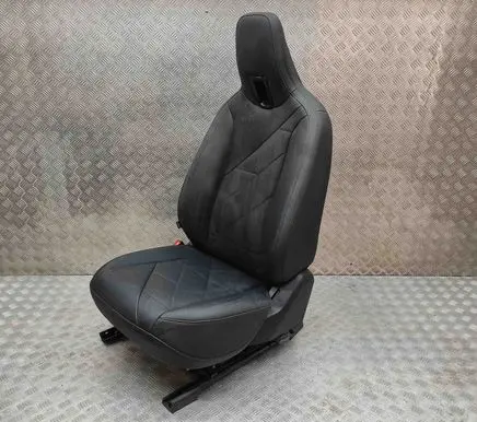 BMW iX Front driver seat 9109915