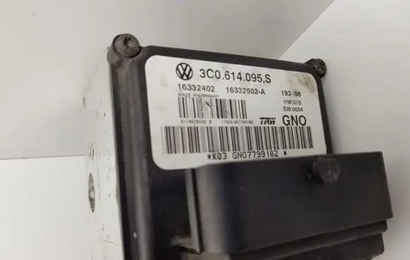 Volkswagen PASSAT B6 ABS Pump 3C0614095S 16332402