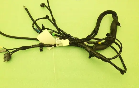 Volvo XC40 Tailgate/trunk wiring harness 