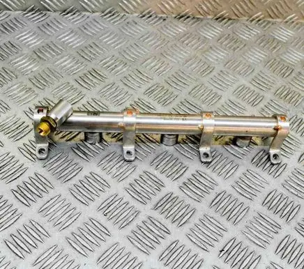 Audi A7 S7 4K8 Fuel main line pipe 06M133315L