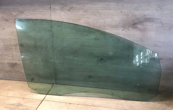 Volkswagen PASSAT B8 Front door window glass four-door DOT27M24100AS2 001025