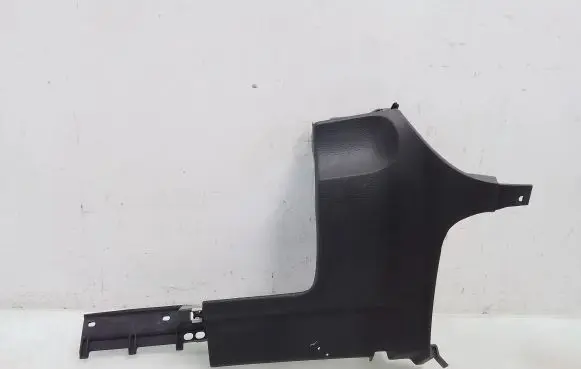 Dashboard lower bottom trim panel