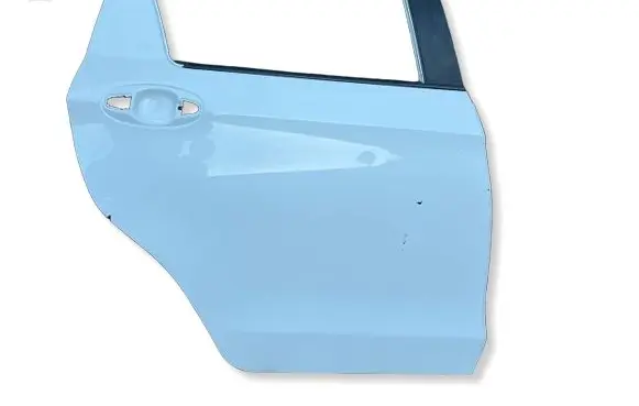 Toyota Yaris Rear door 670030D190