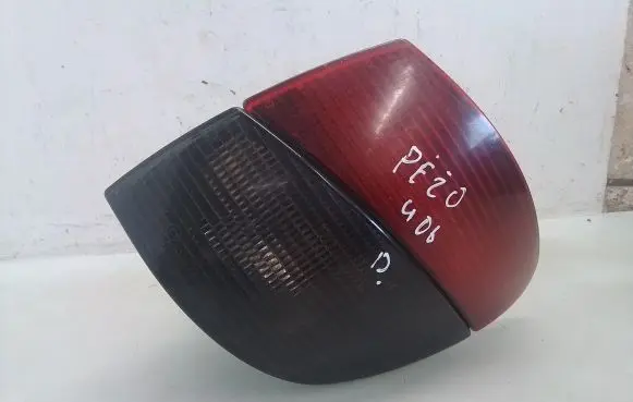 Peugeot 406 Rear/tail lights