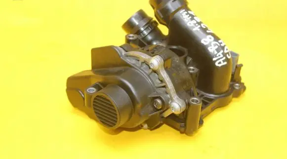 Audi A5 8T 8F Other engine bay part 06H