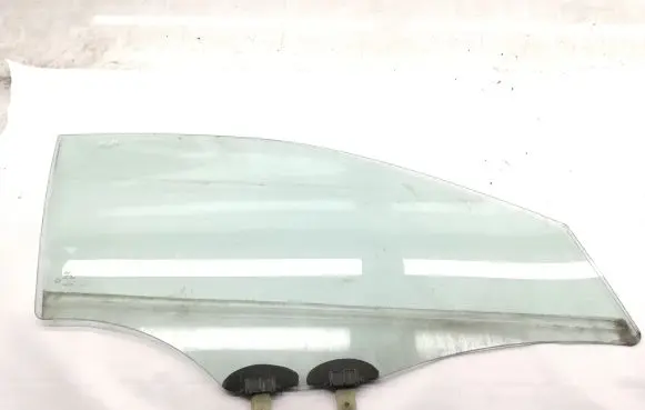 Hyundai i20 (GB IB) Front door window glass four-door