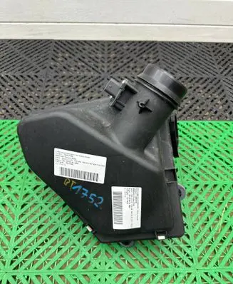 BMW 4 F36 Gran coupe Air filter box 8601677 72336579 10737810