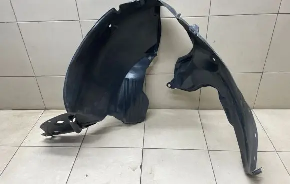 Nissan Note (E11) Front wheel arch liner splash guards