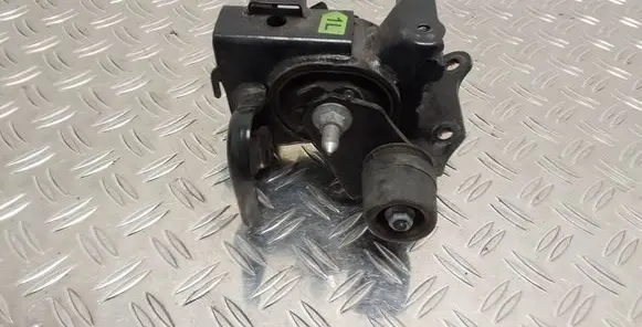 Toyota Avensis T270 Gearbox mount