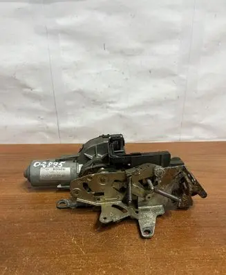 Mercedes-Benz E W210 Tailgate/trunk/boot lock/catch/latch A2107400536 D2895