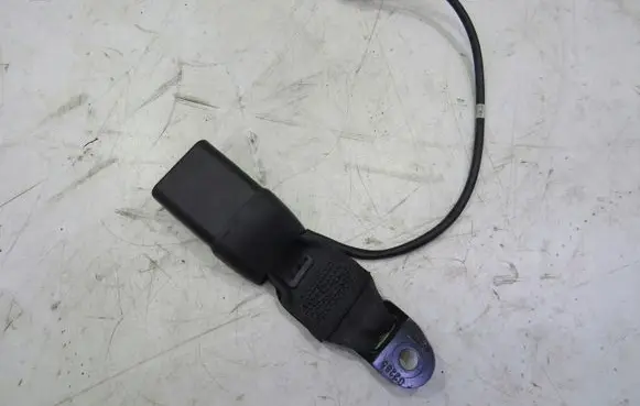 Suzuki Baleno IV Rear seatbelt buckle KRIS235789