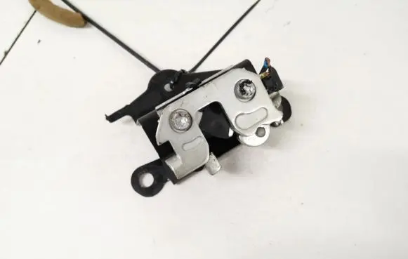 Saab 9-3 Ver2 Seat back rest lock catch 12797235