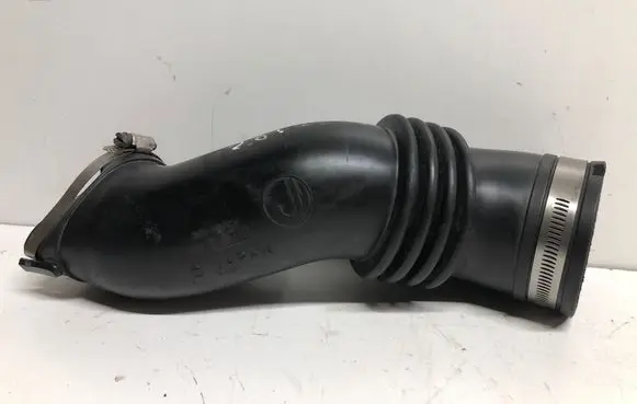 Subaru Impreza II Turbo air intake inlet pipe/hose