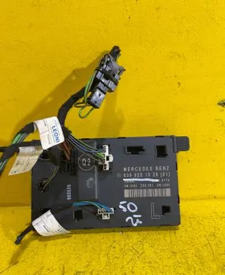 Mercedes-Benz Vito Viano W639 Door control unit/module 6398201026