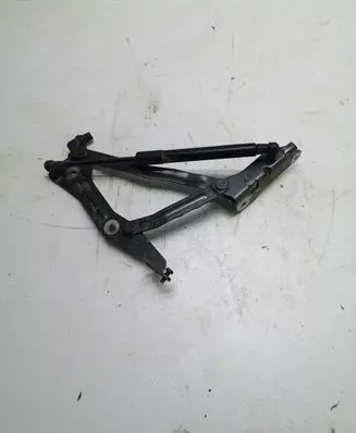 Ford Mustang VI Tailgate/trunk/boot hinge