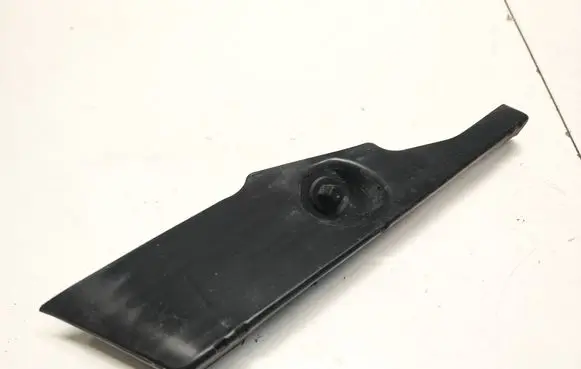 Audi A5 Other under body part 8W0825214A