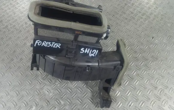 Subaru Forester SH Interior heater climate box assembly housing 72210SC010 10620514 T1007255FA