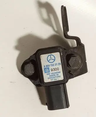 Mercedes-Benz S W140 Air pressure sensor A0041533128