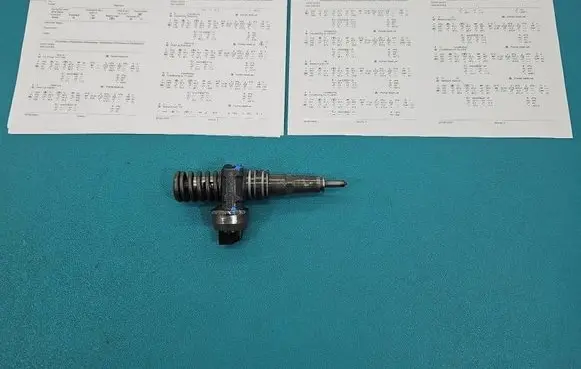 Audi A4 S4 B6 8E 8H Fuel injector 0414720216 IMPRK1603495