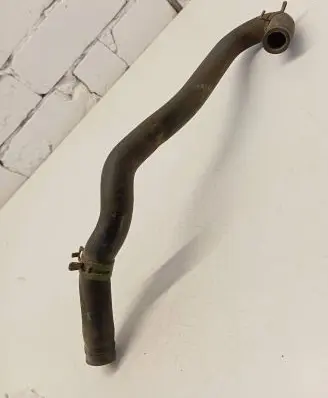 Volkswagen Transporter - Caravelle T4 Engine coolant pipe/hose 701819373F