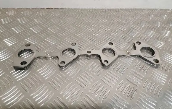 Toyota Hilux (AN10, AN20, AN30) Other exhaust manifold parts 1717367020