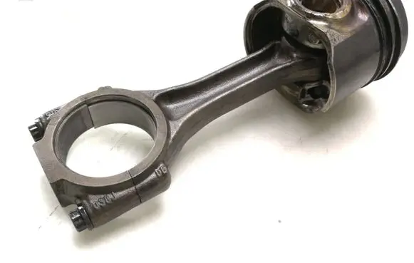 Audi A4 S4 B7 8E 8H Piston with connecting rod 038J
