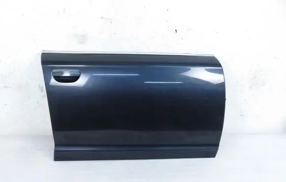 Audi A6 S6 C6 4F Front door