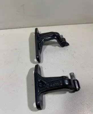 Mercedes-Benz Sprinter W907 W910 Front door hinge set R4A7 R1A7 R3A7