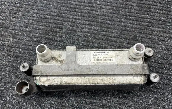 Mercedes-Benz AMG GT R190 C190 Gearbox / Transmission oil cooler A0995006000 280617 211717220