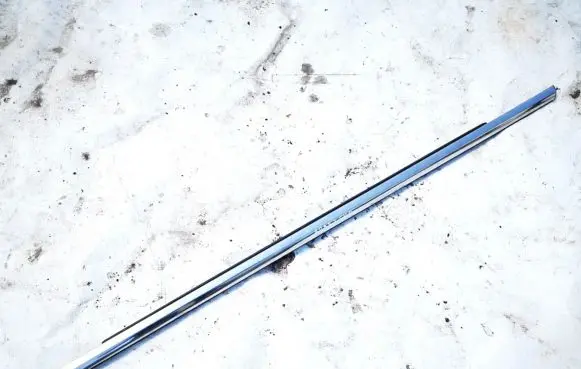 Hyundai Sonata Rear door glass trim molding