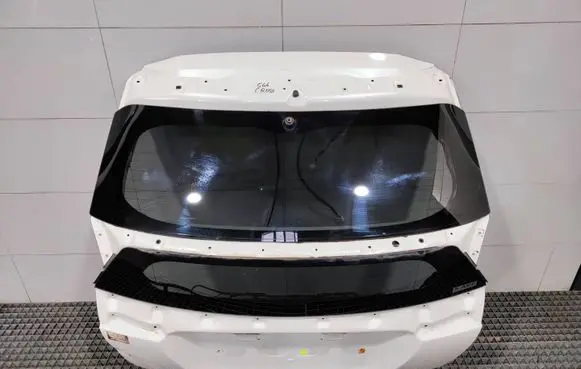 Mitsubishi Eclipse Cross Truck tailgate 