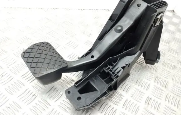 Volkswagen PASSAT B8 Brake pedal 5Q1723058BG