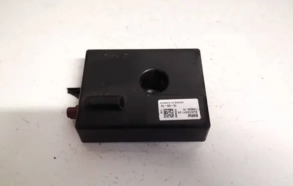 BMW 3 F30 F35 F31 Antenna control unit bu9230911 10859410