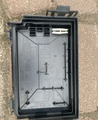 Fuse box cover