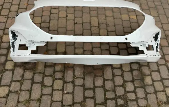 Ford Kuga III Front bumper LV4B-17D957-H S2411K037