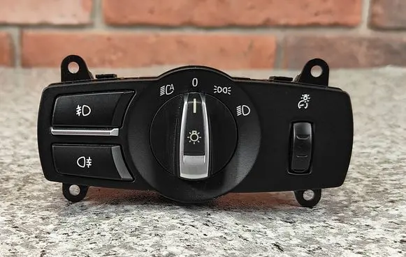 BMW 5 F10 F11 Light switch 9192744
