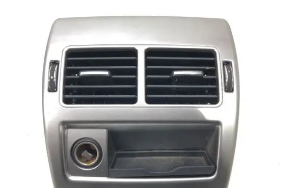 Jaguar XF Rear air vent grill AX2367846A