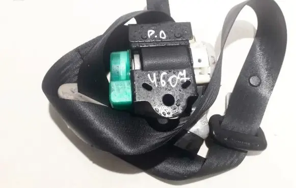 Mazda 2 Front seatbelt bga550027