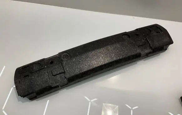 Mercedes-Benz E W211 Front bumper foam support bar A2118850037 2118850037