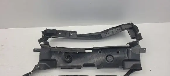 BMW 4 F32 F33 Intercooler air guide/duct channel 51747455961