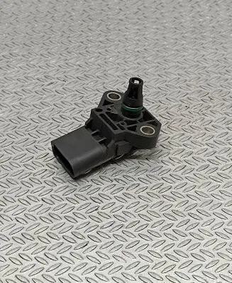 Volkswagen Polo V 6R Air pressure sensor 03G906051E 0281002977 110915T035556A