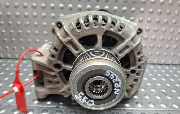 Fiat Grande Punto Generator/alternator S27624399 51984055