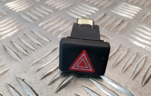 Audi A4 S4 B7 8E 8H Hazard light switch 8E0941509