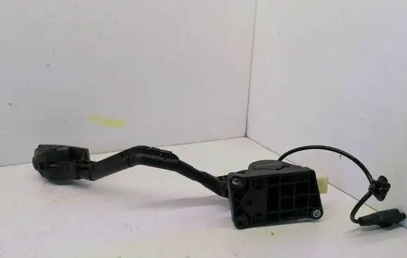 Citroen C5 Accelerator throttle pedal F00C3E2429