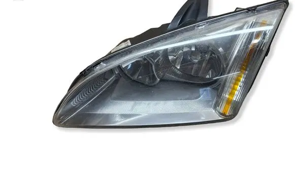 Ford Focus Headlight/headlamp 4M5113W030AE